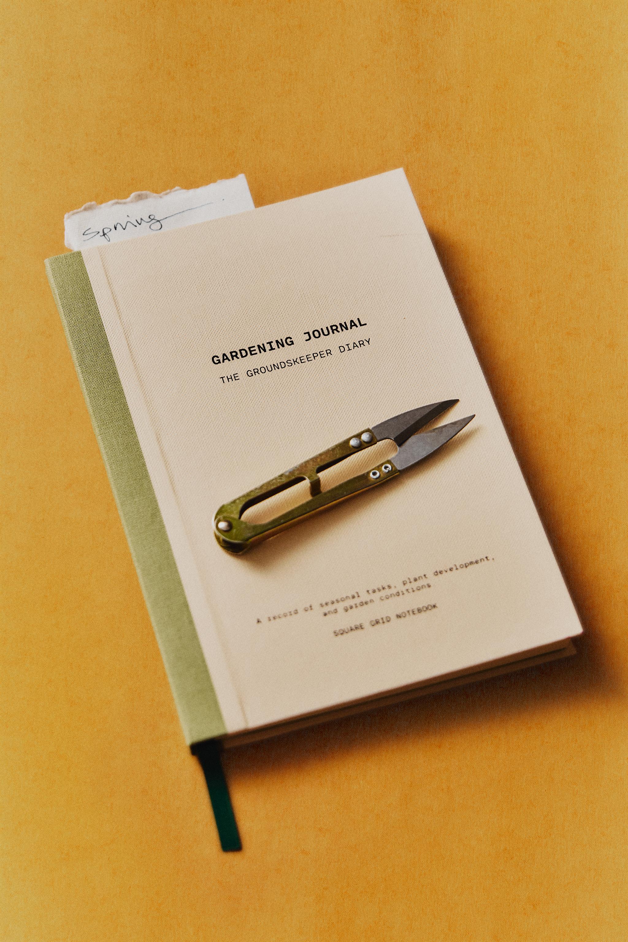 GARDEN NOTEBOOK